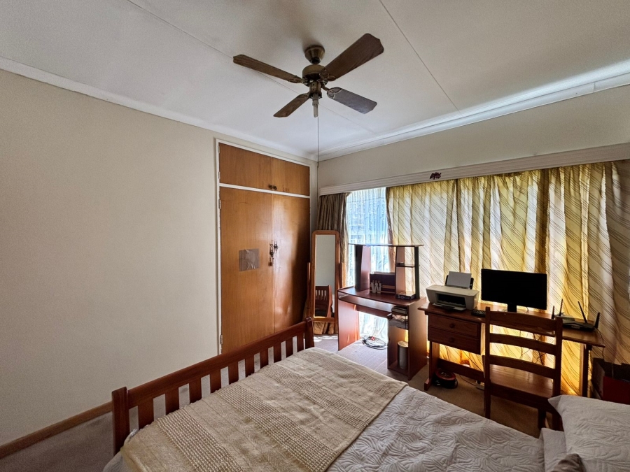 4 Bedroom Property for Sale in Flamwood North West